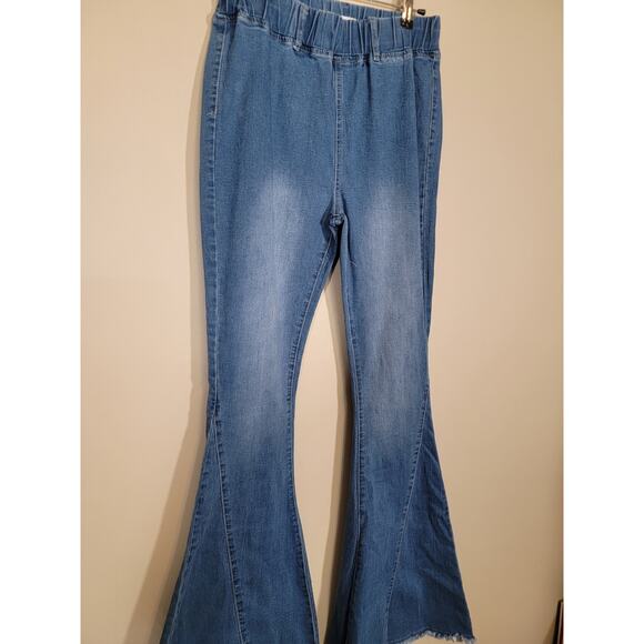 Southern Stitch Flare Jeans Bell Bottoms Elastic Pull-On Waist Blue Size Medium - Picture 2 of 7